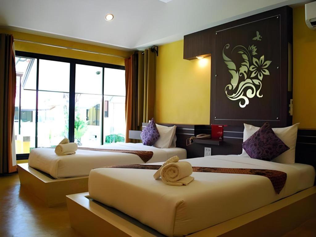 Tanisa Resort Chumphon Exterior photo